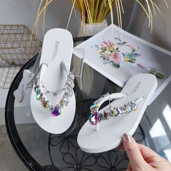 Noul Diamant cu Lanț de Flip-flops pentru Femei Pantofi de Moda in aer liber Papuci cu Fund Plat Papuci de Plaja Pantofi pentru Femei 2023