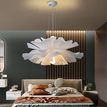 Modern Pandantiv cu LED-uri Lampă de Tavan Dormitor Simplu de Lumină Caldă Interioară în aer liber Candelabru Design Nordic Petale 2023 Corpuri de Iluminat